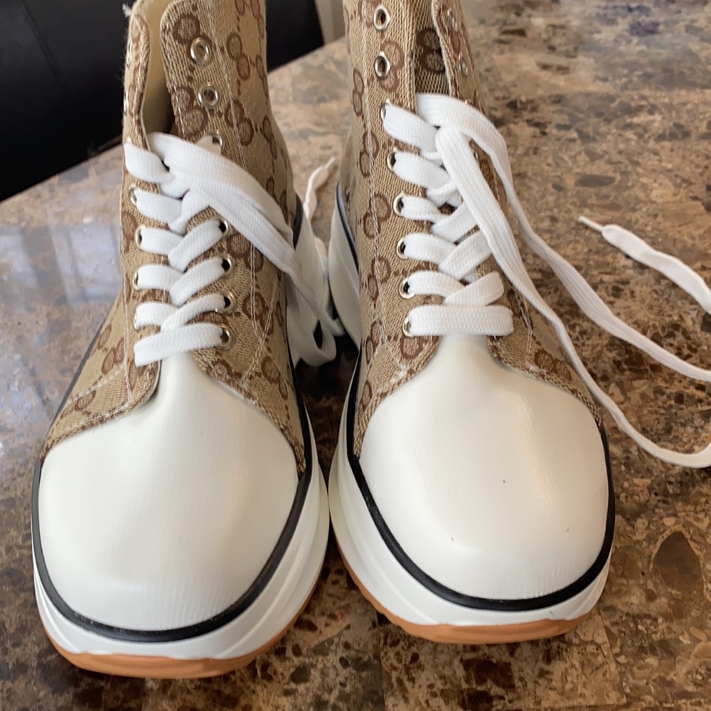 COPY - Wedge high tops - Picture 3 of 10